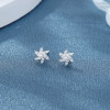 Pendientes clásicos de plata de ley 925 para mujer con circonita cúbica en forma de flor