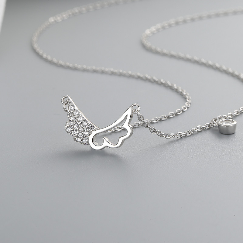 Wing Design Necklace