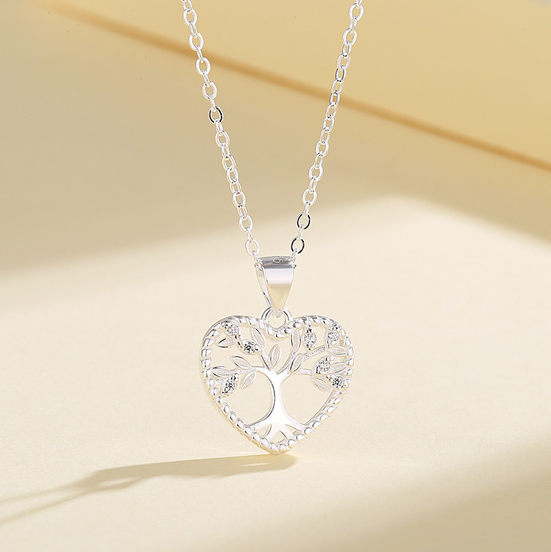 Heart Design Necklace