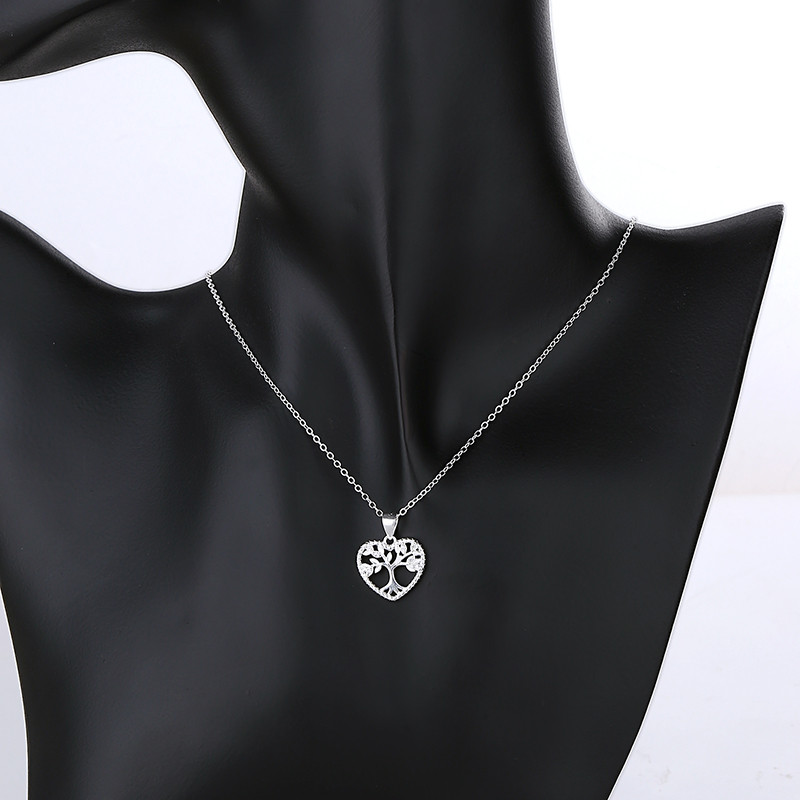 Heart Design Necklace