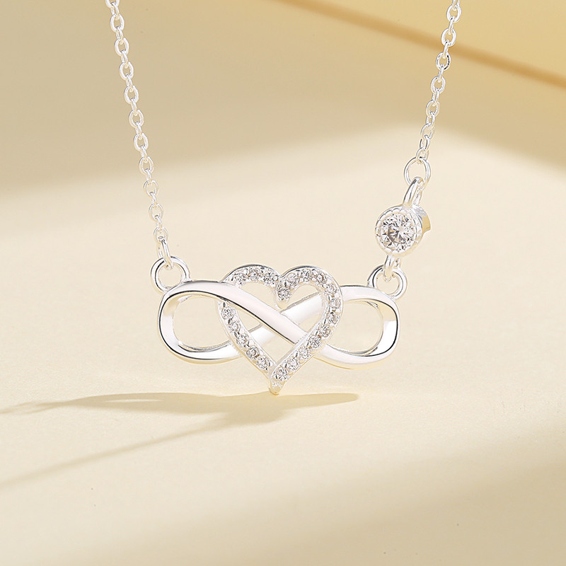 Heart Design Necklace