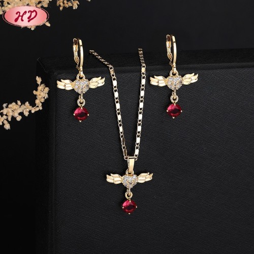 What Should I Pay Attention to When Buying Fashion Jewelry Online?