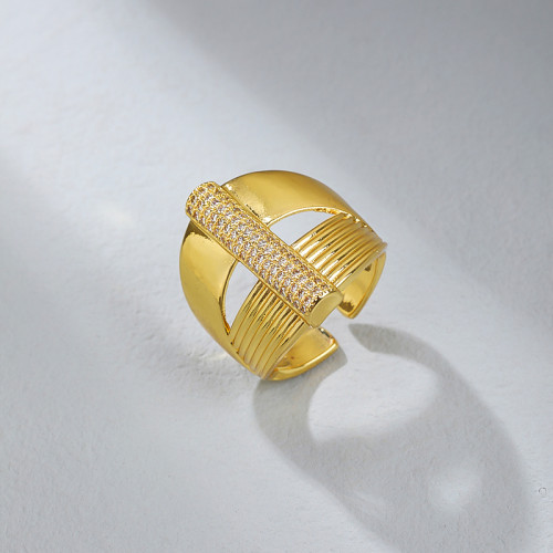 Anillo de circonita cúbica al por mayor | Joyería geométrica de circonitas bañada en oro de 18 quilates