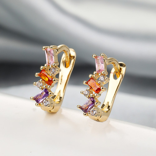Pendientes de circonitas geométricas irregulares de oro de 18 quilates | Joyería de moda al por mayor