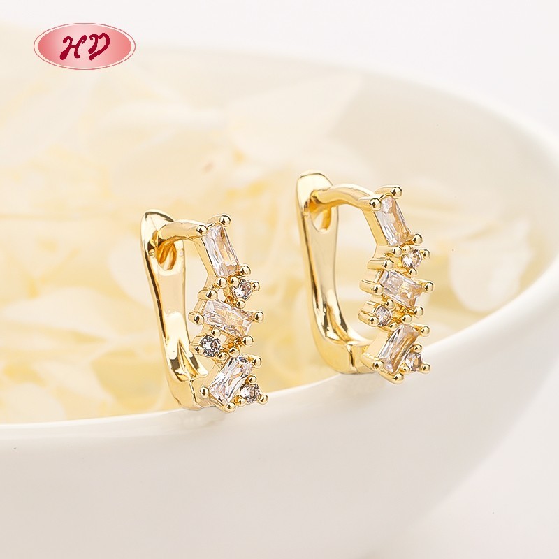 Women Fashion Earrings