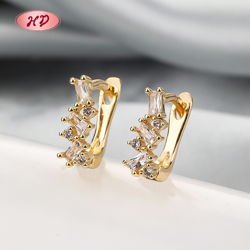Women Fashion Earrings