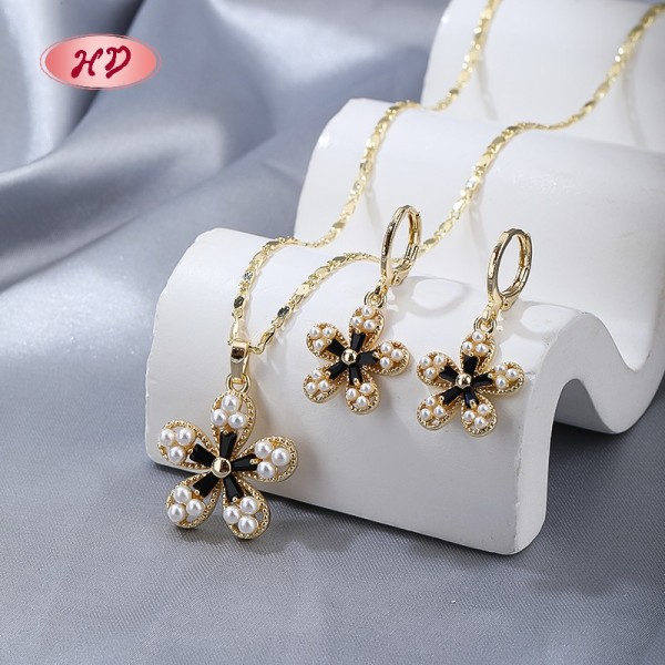 Women's 18k Gold Plated Flower Jewelry Set | Fine Earring and Necklace for Party Casual Occasions