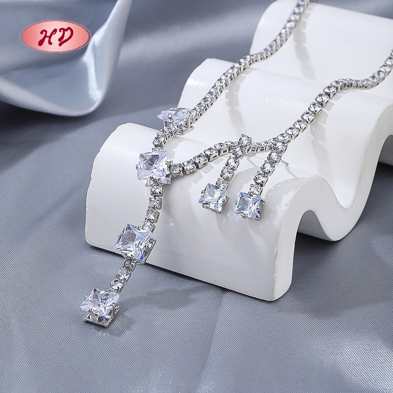 Dainty Shinning Square Jewlry Set