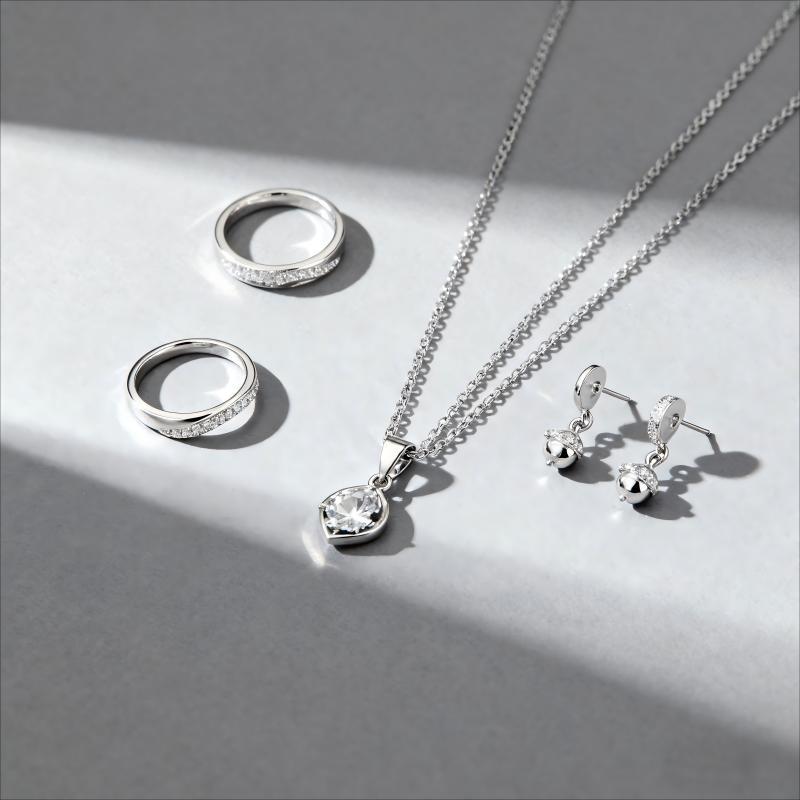 925 sterling silver jewelry: earring, necklace and ring