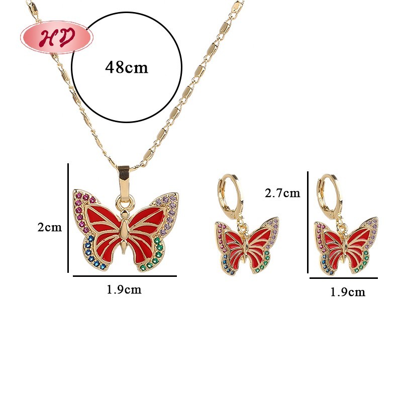 Vintage 18K Gold-plated Butterfly Necklace & Earrings Set for Women