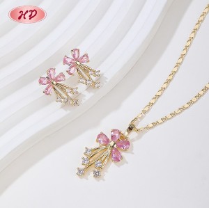 Elegant 18K Gold Plated Flower Necklace & Earrings Set with Pink Zircon for Women | Hengdian Wholesale Jewelry for Party