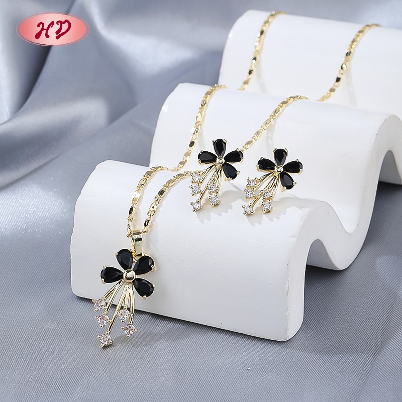 Elegant 18K Gold Plated Flower Necklace & Earrings Set with Pink Zircon for Women