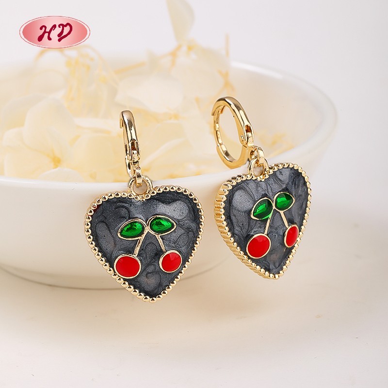 Fashionable 18K Gold Plated Heart Earrings with Zircon Cherry Design