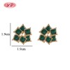 Elegantes aretes geométricos chapados en oro de 18 quilates con diseño de hojas a granel para deportistas