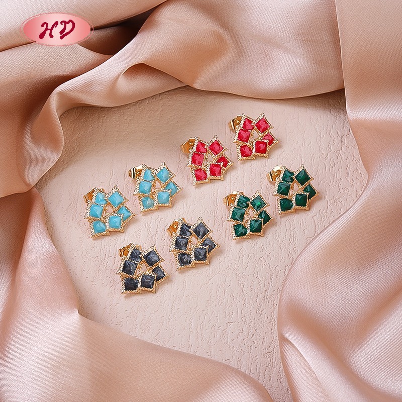 Boucles d'oreilles géométriques en forme de feuille, plaquées or 18 carats