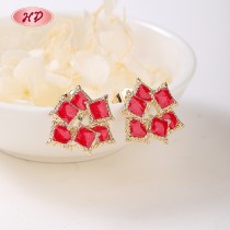 Cute 18K Gold-plated Geometric Leaf Earrings Perfect for Weddings & Gifts | Fashion Jewelry Wholesale for Women MOQ 12