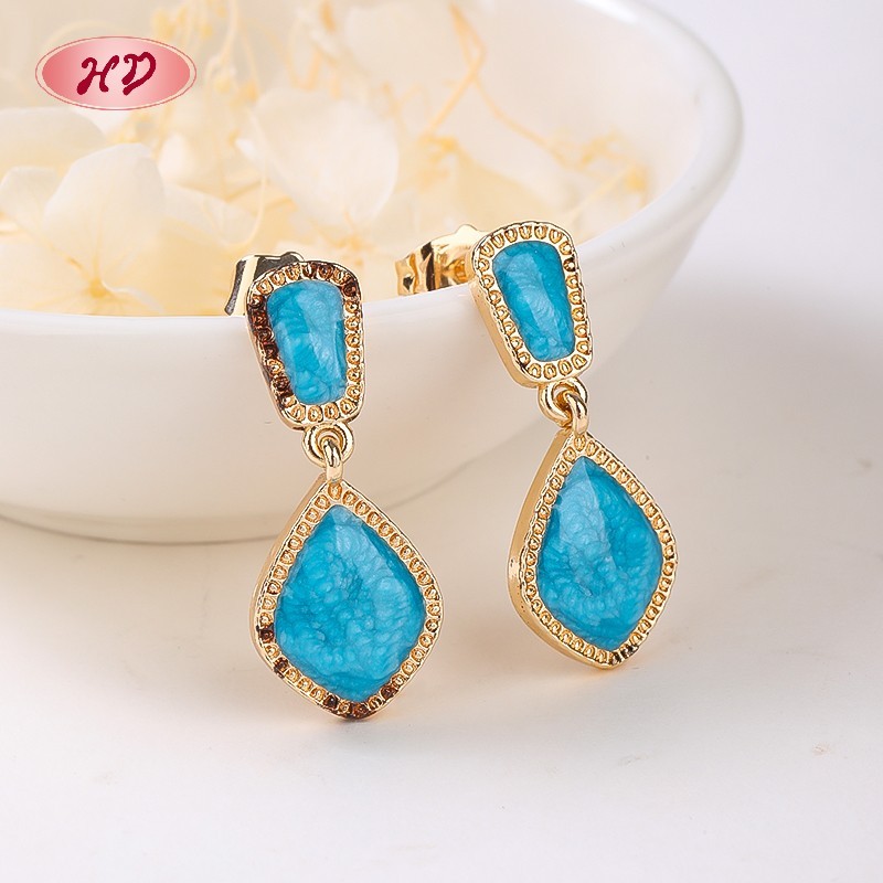 HD Cute 18K Gold Plated Geometric Earrings with Copper Alloy