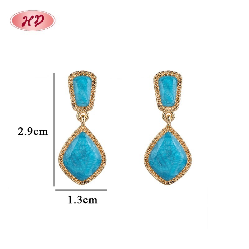 Pendientes geométricos chapados en oro de moda de 18 quilates