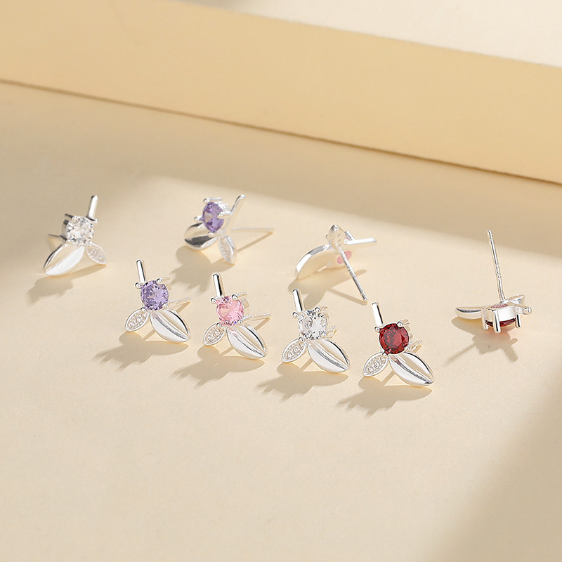 Different Designs of 925 Sterling Silver Earrings by Hengdian Jewelry