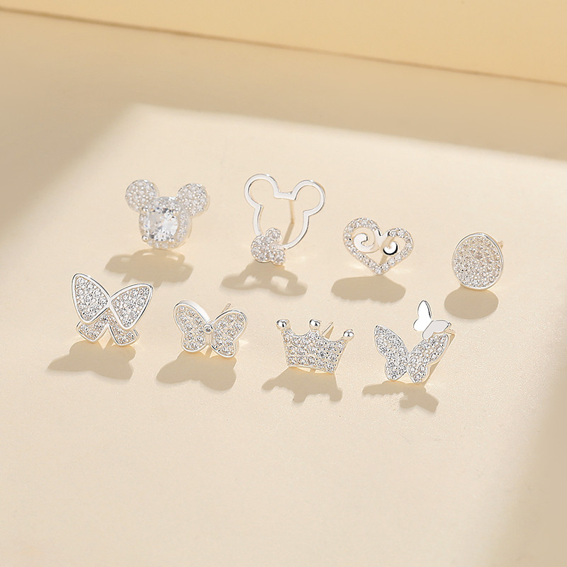 Different Designs of 925 Sterling Silver Earrings by Hengdian Jewelry