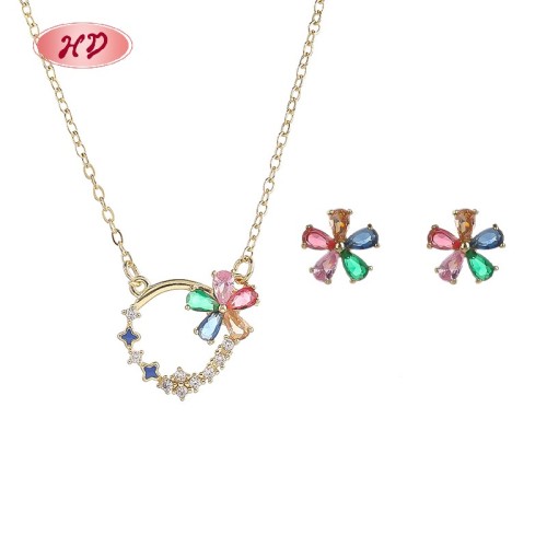 Hengdian Jewelry Wholesaler | 18K Gold Plated Flower Necklace Earring Set for Women | Jewelry Set for Office and Wedding