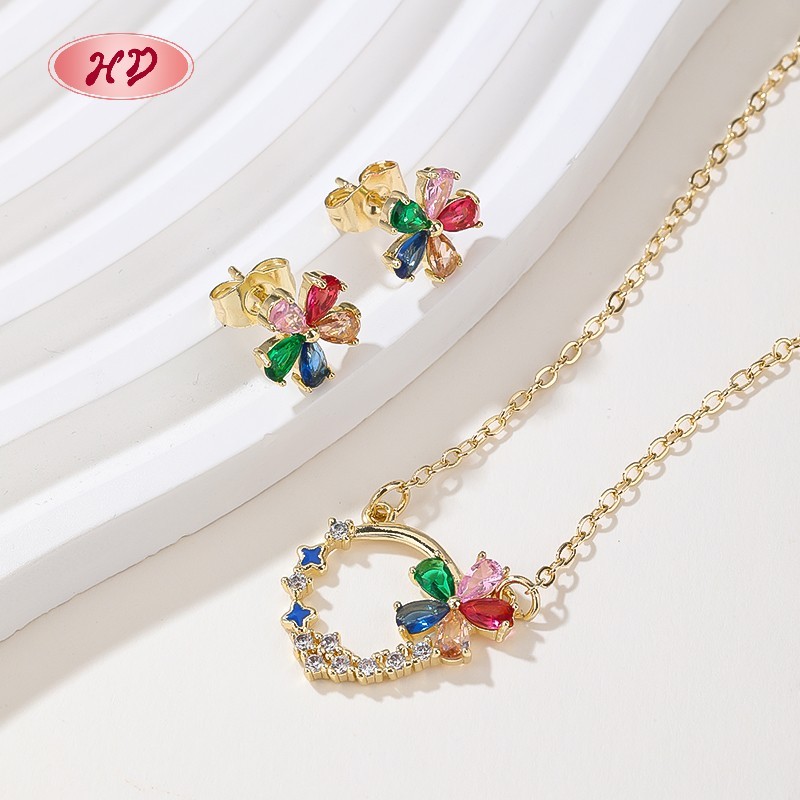 Women's 18K Gold Plated Flower Necklace and Earrings Set