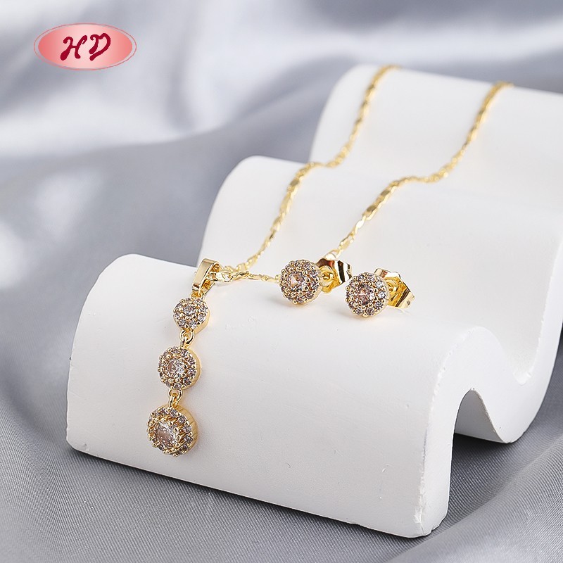 Elegant 18K Gold Plated Emerald-Style Zircon Jewelry Set for Women Anniversary