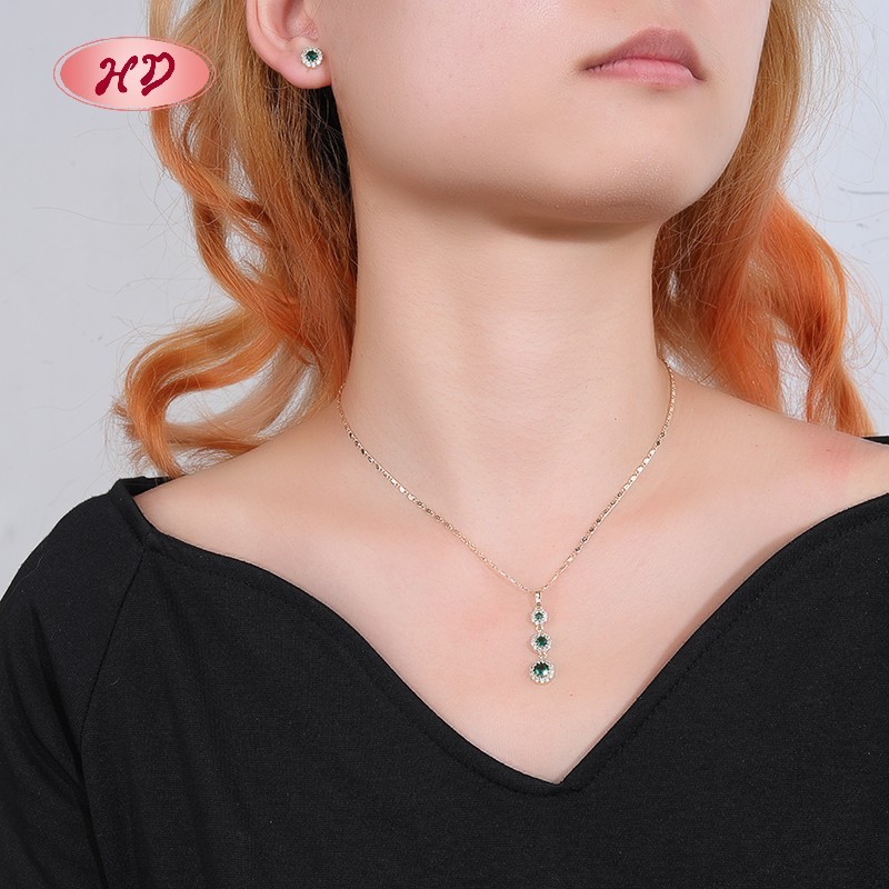 Elegant 18K Gold Plated Emerald-Style Zircon Jewelry Set for Women Anniversary