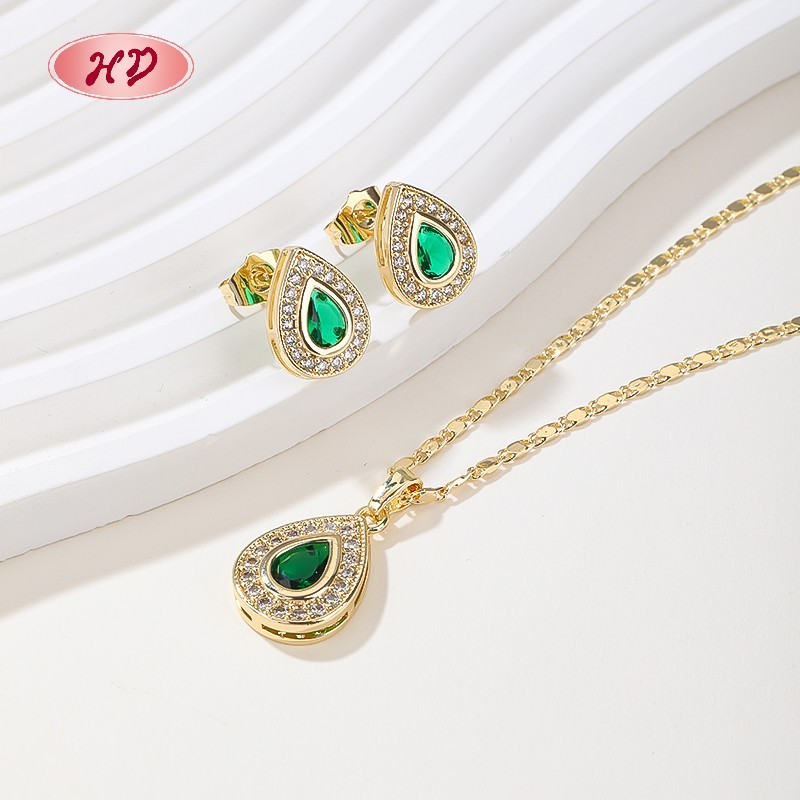 Retro 18K Gold-plated Teardrop Jewelry Set