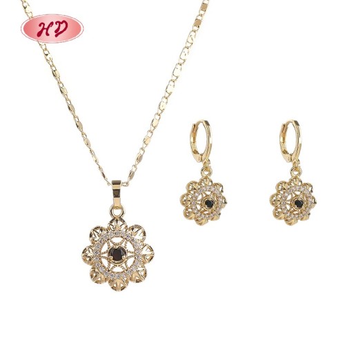 18K Gold Plated Jewelry Set with Copper | Elegant Floral Design Earrings Necklace for Women | Anniversary Jewelry Gift