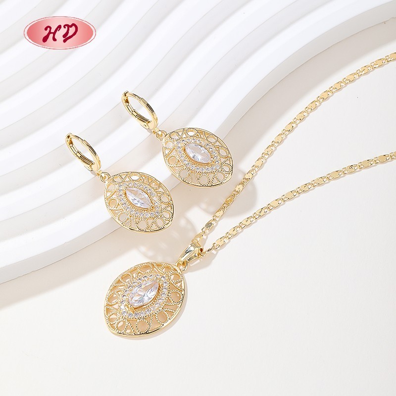 Minimalist 18K Gold Plated Teardrop Earrings Necklace