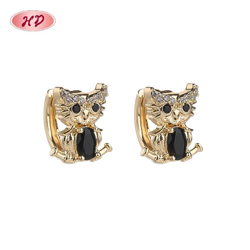 18 Karat vergoldete Cat Huggie Ohrringe