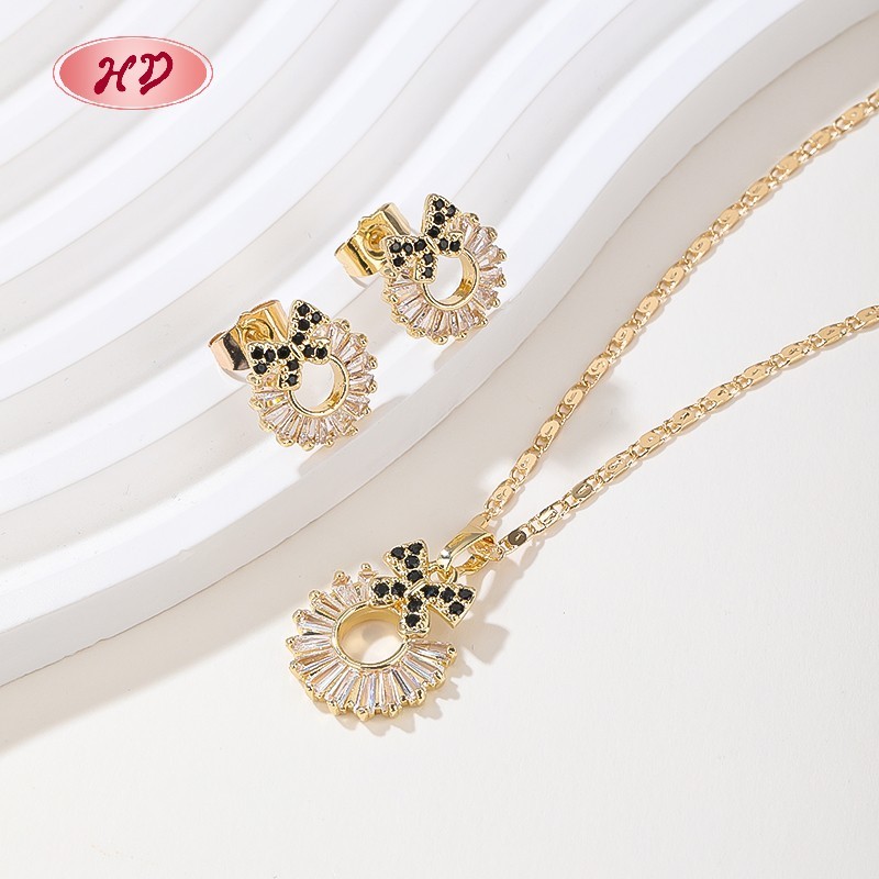 Elegant 18K Gold Plated Emerald-Style Zircon Jewelry Set for Women Anniversary