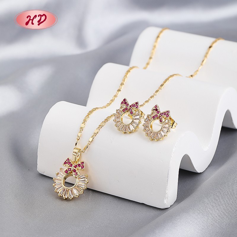 Bow Design Earrings and Necklace for Casual & Office