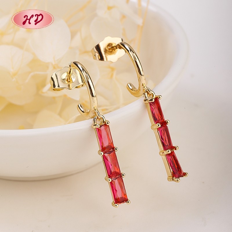 Joyería para mujeres al por mayor | Pendientes geométricos chapados en oro de 18 quilates | Joyería de moda para boda