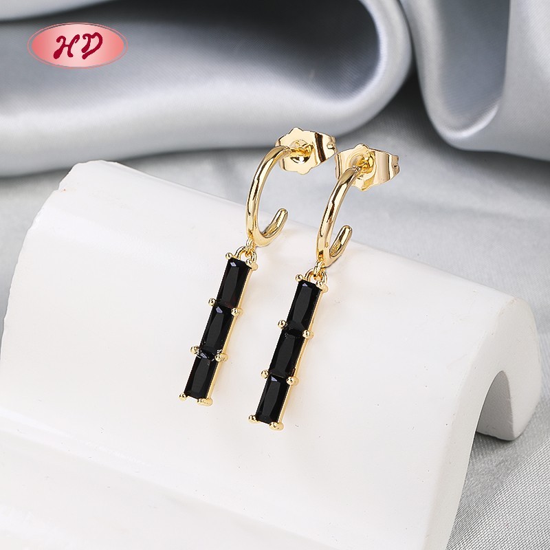 Joyería para mujeres al por mayor | Pendientes geométricos chapados en oro de 18 quilates | Joyería de moda para boda