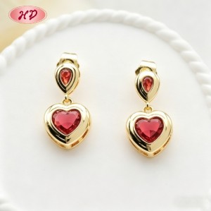 Fashion 18K Gold Plated Heart Stud Earrings | Brass Jewelry Wholesale for Women | Daily Wear & Casual Jewelry