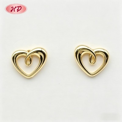 Pendientes de corazón chapados en oro de 18 quilates | Joyería de latón al por mayor para mujer | Para uso diario