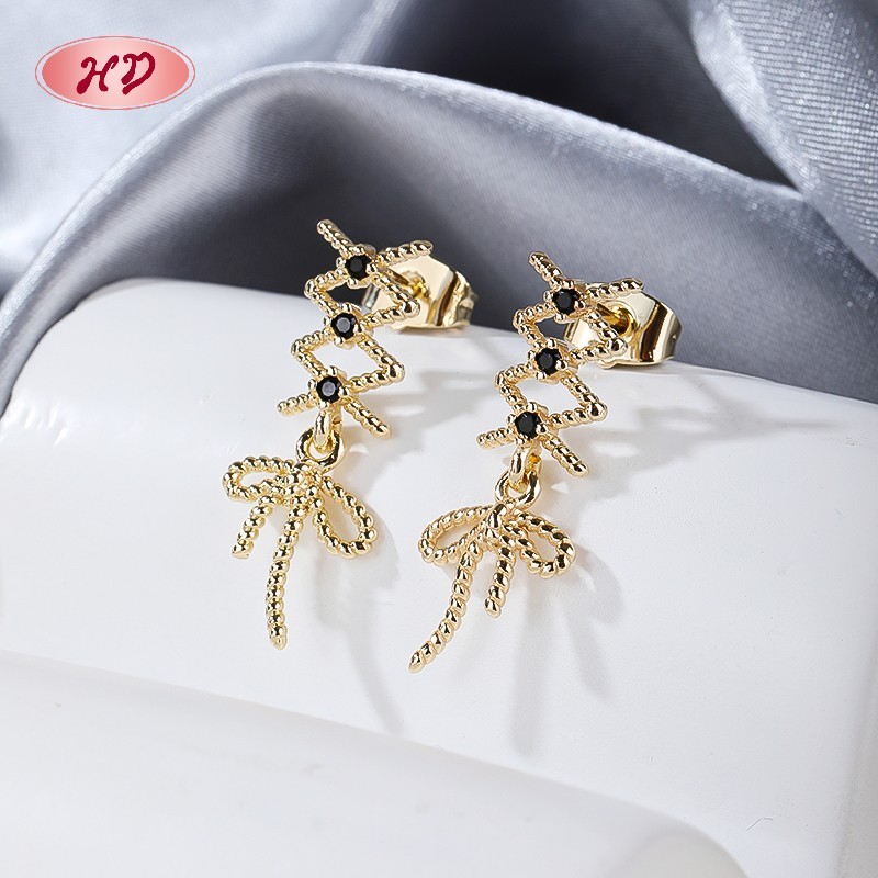 Vintage Twisted Wire Bow Long Cubic Zircon Dangle Earrings | 18K Gold Plated Copper Alloy Wholesale for Female | Wedding Banquet Occasions