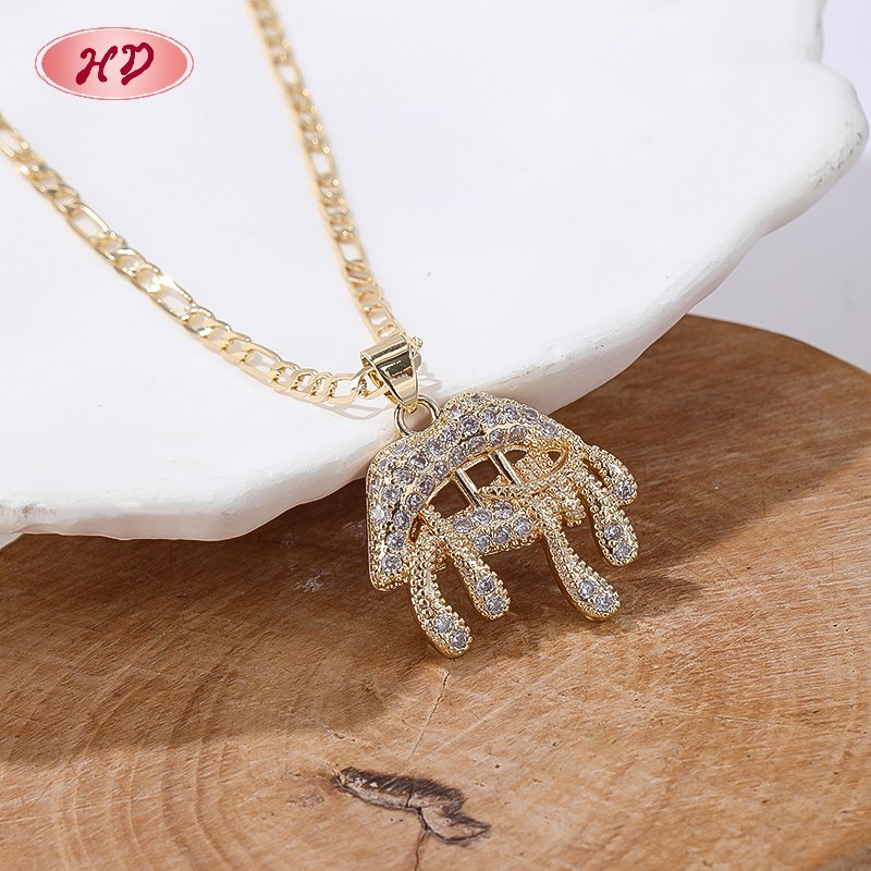 Hengdian (HD) Jewelry 18K Gold Plated Pendant Necklace 