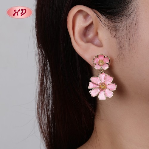 Romantic 18K Gold Plated Copper Alloy Floral Drop Earrings | Fashion Stud Earrings Bulk | Party Date and Daily Accessory