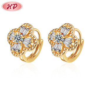 Four Blatt Clover OhrRinge | 18K Vergoldet | AAA Zirkonia Schmuck | Damen Mengen Großhandel OhrRinge For Braut