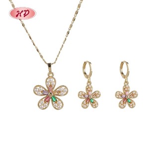 Mode Blume  OhrRinge and Halskette 18k Vergoldet Multicolored SchmuckSet für Damen