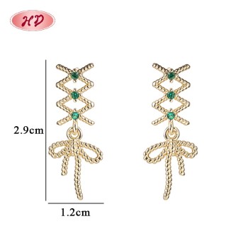Wholesale 18K Gold Plated Geometric Zigzag Huggie Earrings with Green CZ Stones | Factory Direct Manufacturer