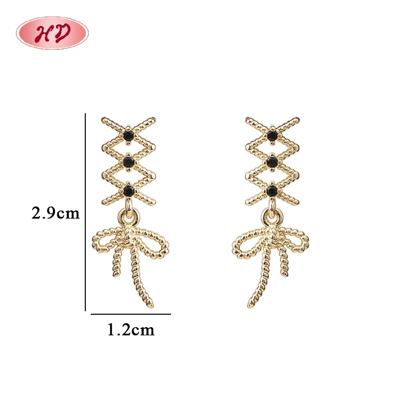 Aretes geométricos con detalles