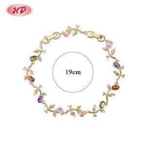 Elegantes 18K Goldplattiertes Messing CZ Armband für Damen | Mode-Schmuck Großhandel