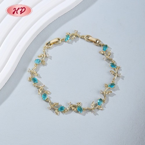 Pulsera Premium de Latón Chapado en Oro 18K con CZ para Mujer | Joyería al por Mayor