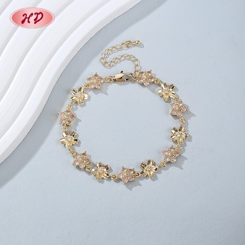 Brazalete Flor y Estrella CZ Champagne | Eslabón Bañado Oro 18K Mayorista