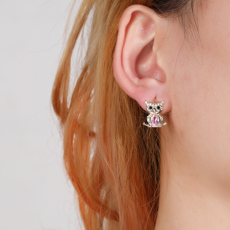Chic Animal Huggie Earrings for Daily Wear