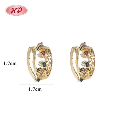 18K Gold Plated Brass Huggie Earrings Multicolor AAA CZ Crown Design Hinged Hoop Wholesale for Women